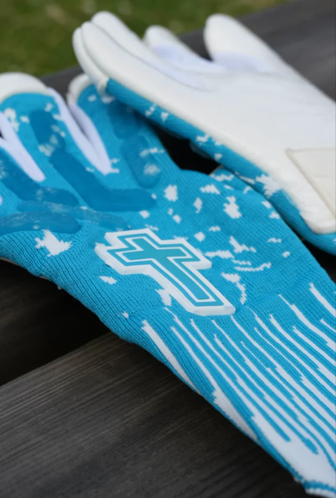 b7d9aaee e100 4a26 b9e7 accad1fe88f6